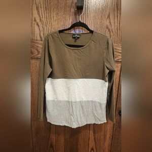 Nursing Queen Olive and Gray Color Block Long Sleeve Top
